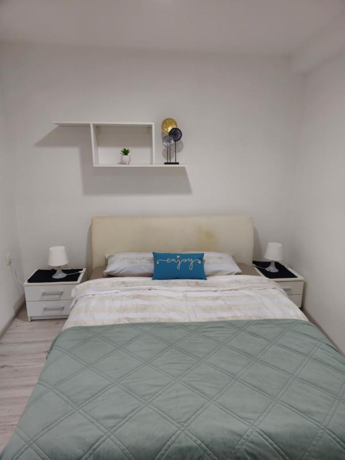 Apartment Aria Vinkovci Luaran gambar